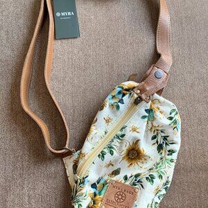 Myra Shoulder/Cross Body Bag in "Oasis Blossoms"